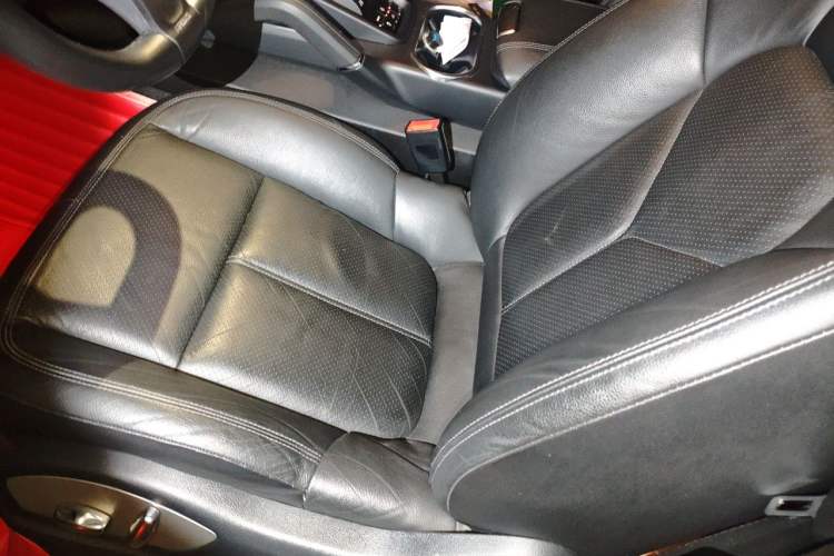 Used Porsche Cayenne  Left Front Seat
