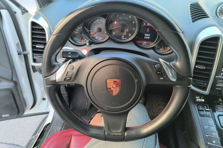 Used Porsche Cayenne 2013 3.6L automatic transmission U.S. specification Steering Wheel