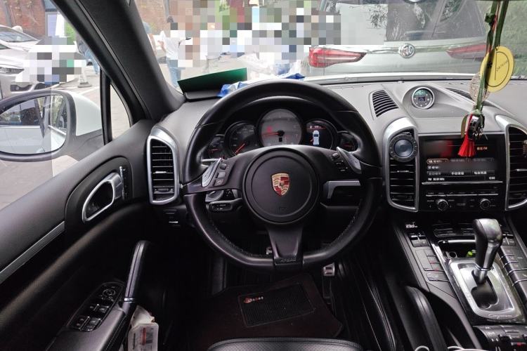 Used Porsche Cayenne  Steering Wheel