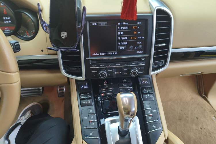 Used Porsche Cayenne  Audio And AC Panel