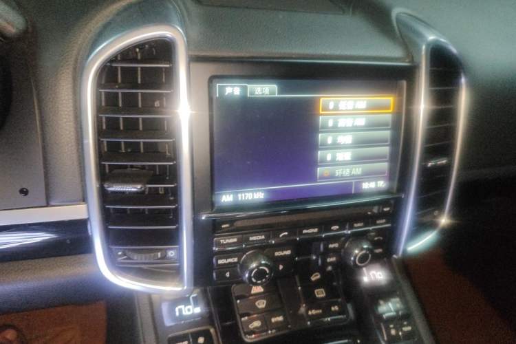 Used Porsche Cayenne  Audio And AC Panel