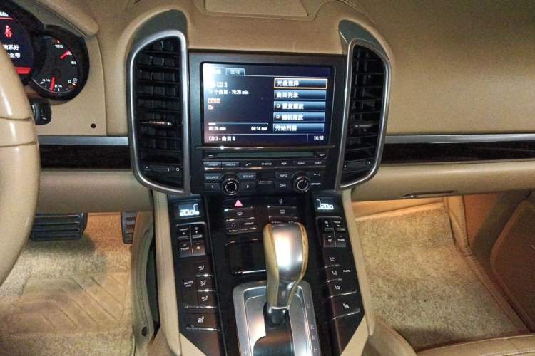 Used Porsche Cayenne 2014 Cayenne Platinum Edition 3.0T Audio And AC Panel