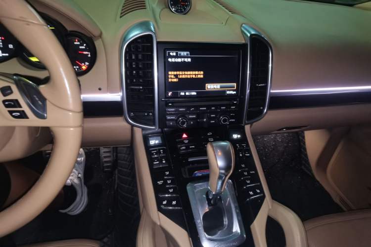 Used Porsche Cayenne  Audio And AC Panel