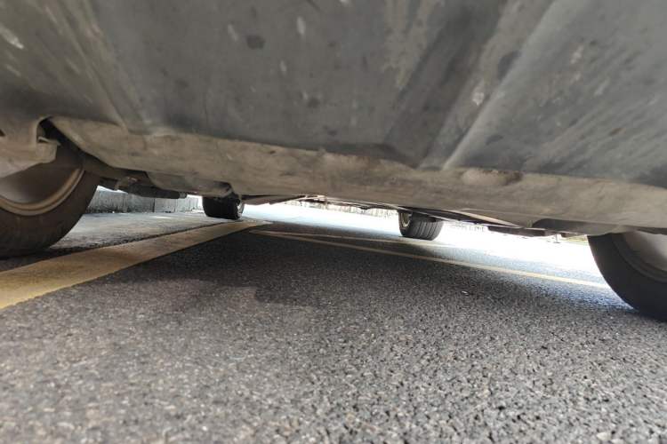 Used Porsche Cayenne  Chassis Front