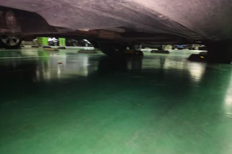 Used Porsche Cayenne  Chassis Front Left