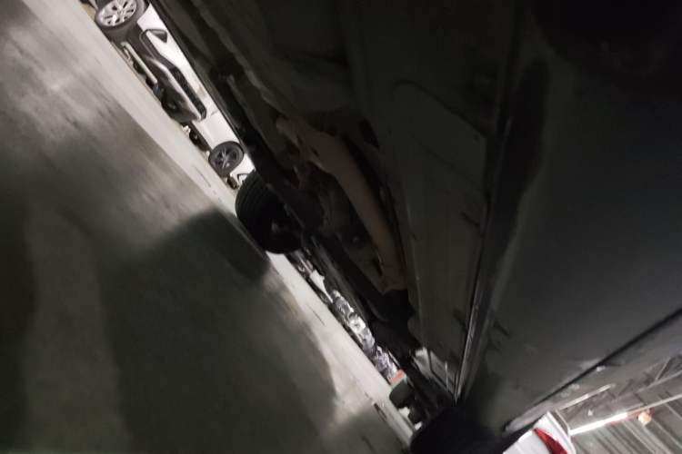 Used Porsche Cayenne 2014 Cayenne Platinum Edition 3.0T Chassis Rear Right