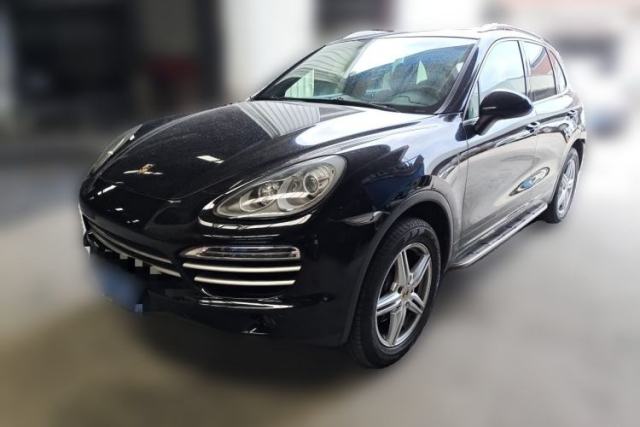 Used Porsche Cayenne 2014 Cayenne Platinum Edition 3.0T