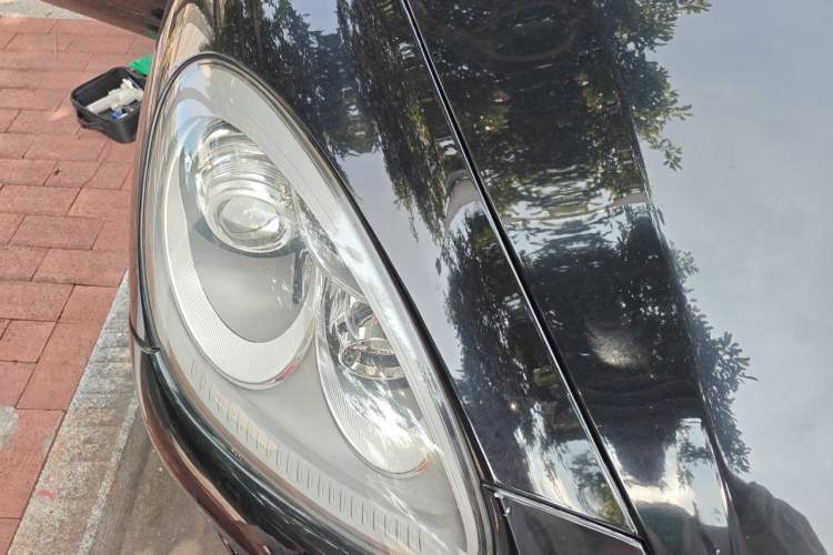 Used Porsche Cayenne  Engine Bay Right