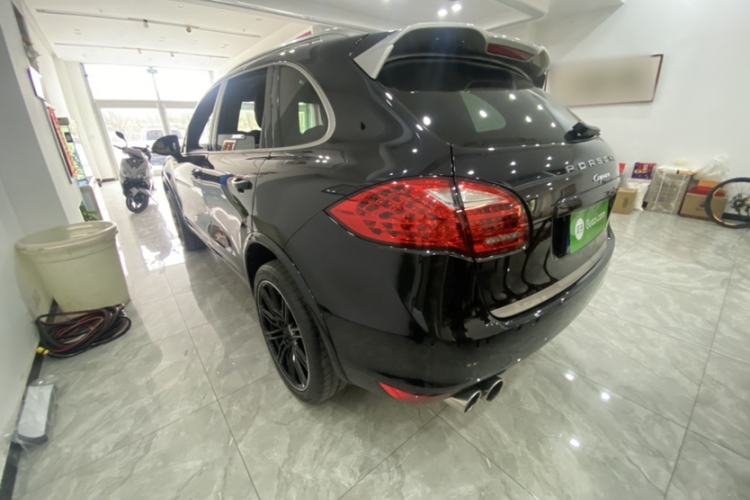 Used Porsche Cayenne 2014 Cayenne Platinum Edition 3.0T Exterior 3