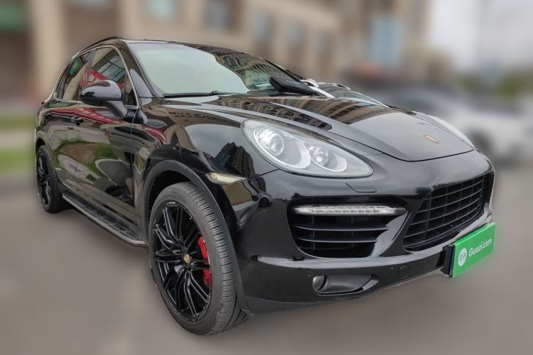 Used Porsche Cayenne  Front Right 45 Deg
