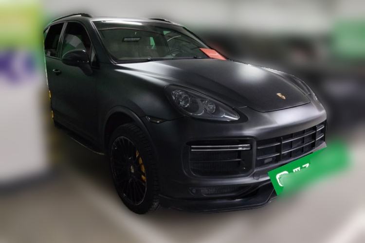 Used Porsche Cayenne 2014 Cayenne Platinum Edition 3.0T Front Right 45 Deg
