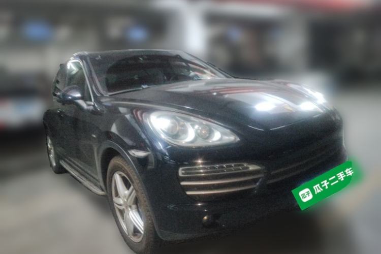 Used Porsche Cayenne  Front Right 45 Deg
