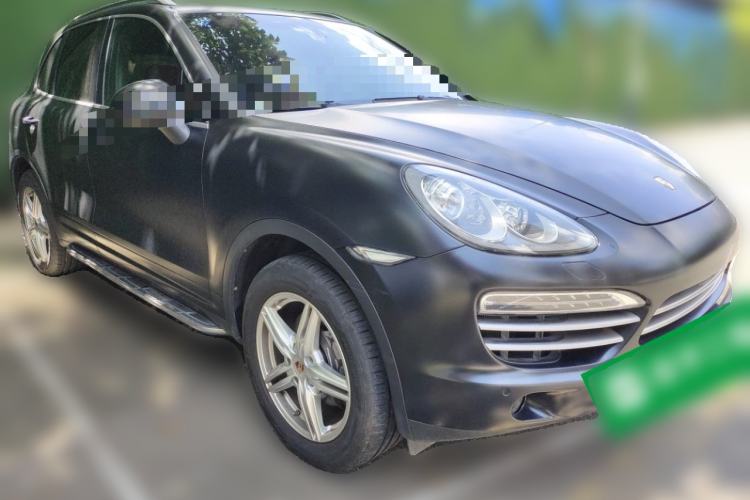 Used Porsche Cayenne 2014 Cayenne Platinum Edition 3.0T Front Right 45 Deg