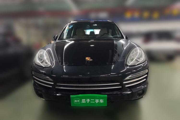 Used Porsche Cayenne 2014 Cayenne Platinum Edition 3.0T Front