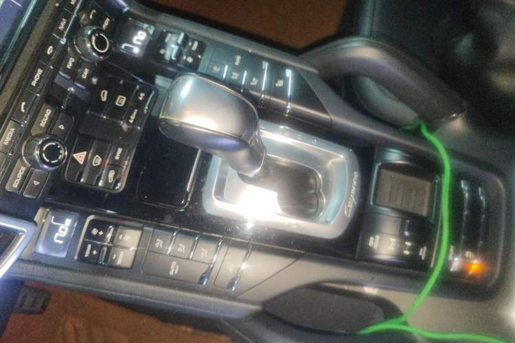 Used Porsche Cayenne  Gear Lever