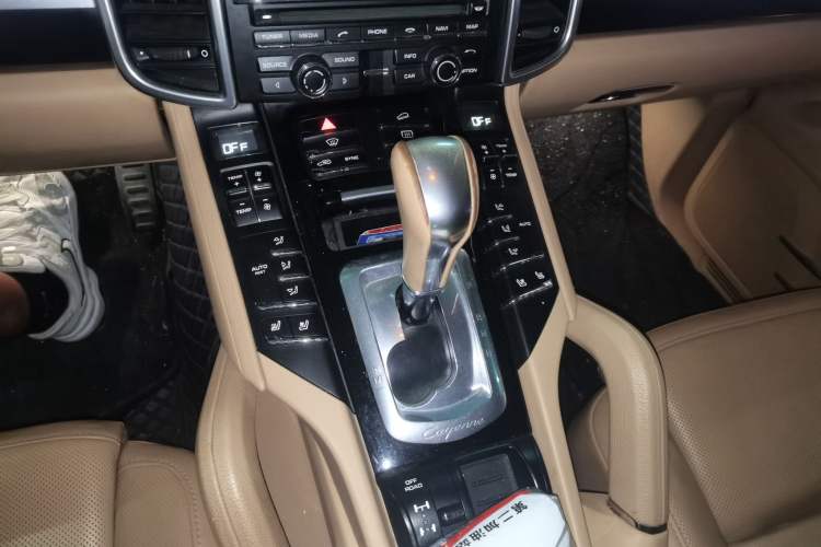 Used Porsche Cayenne  Gear Lever