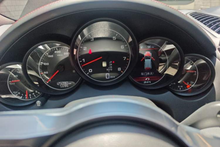 Used Porsche Cayenne 2014 Cayenne Platinum Edition 3.0T Instrument Cluster