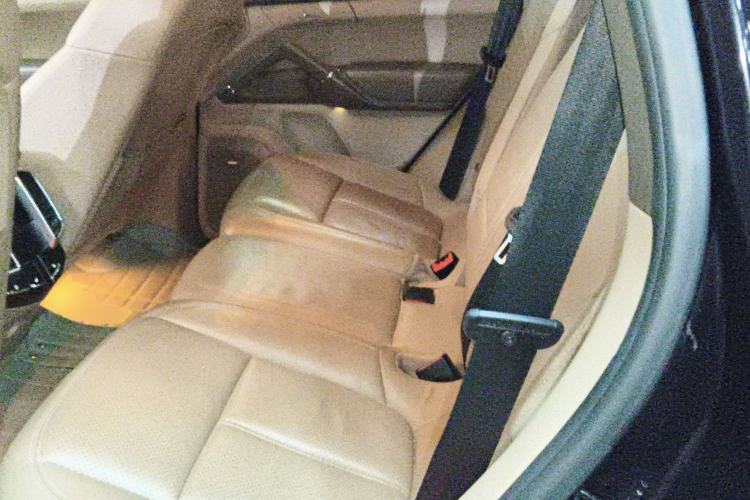 Used Porsche Cayenne 2014 Cayenne Platinum Edition 3.0T Left Rear Seat