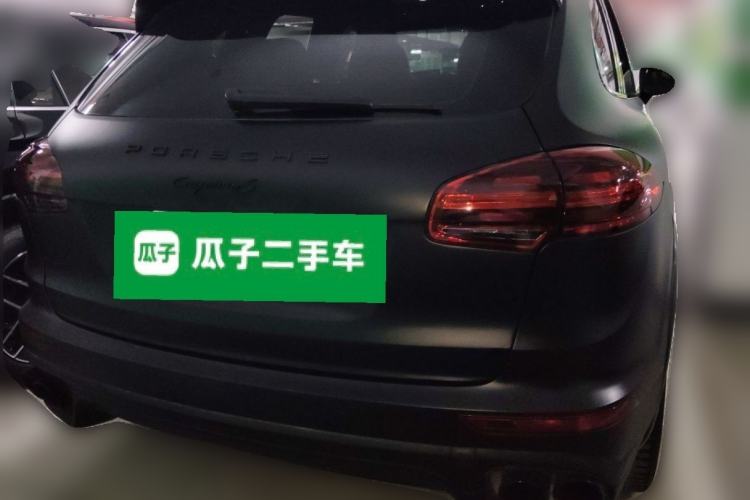 Used Porsche Cayenne 2014 Cayenne Platinum Edition 3.0T Rear