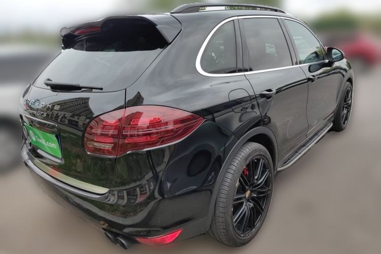 Used Porsche Cayenne  Rear Right 45 Deg