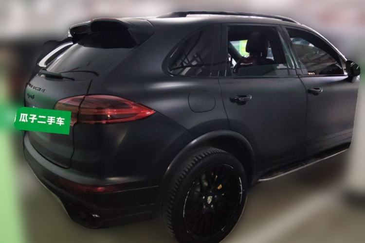 Used Porsche Cayenne 2014 Cayenne Platinum Edition 3.0T Rear Right 45 Deg