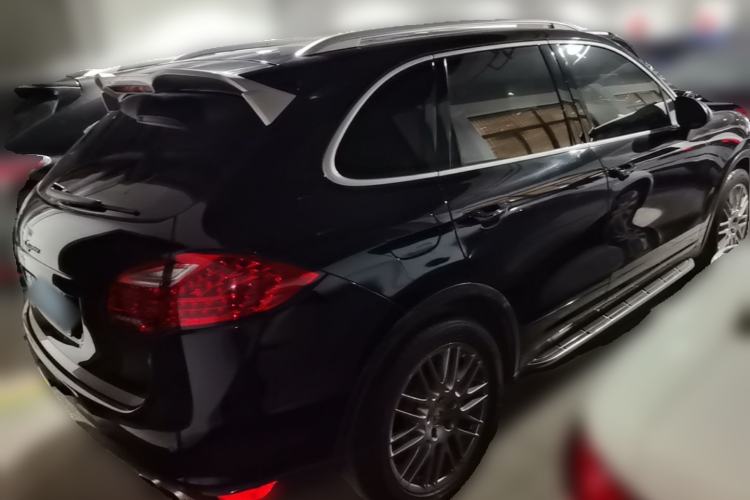 Used Porsche Cayenne  Rear Right 45 Deg