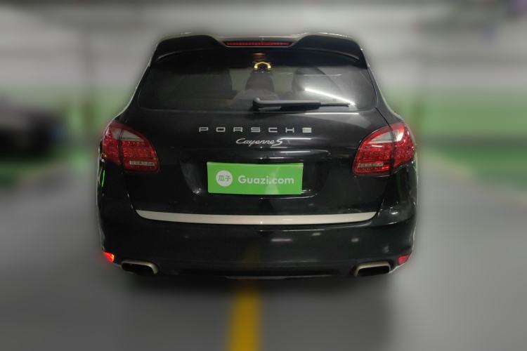 Used Porsche Cayenne 2014 Cayenne Platinum Edition 3.0T Rear