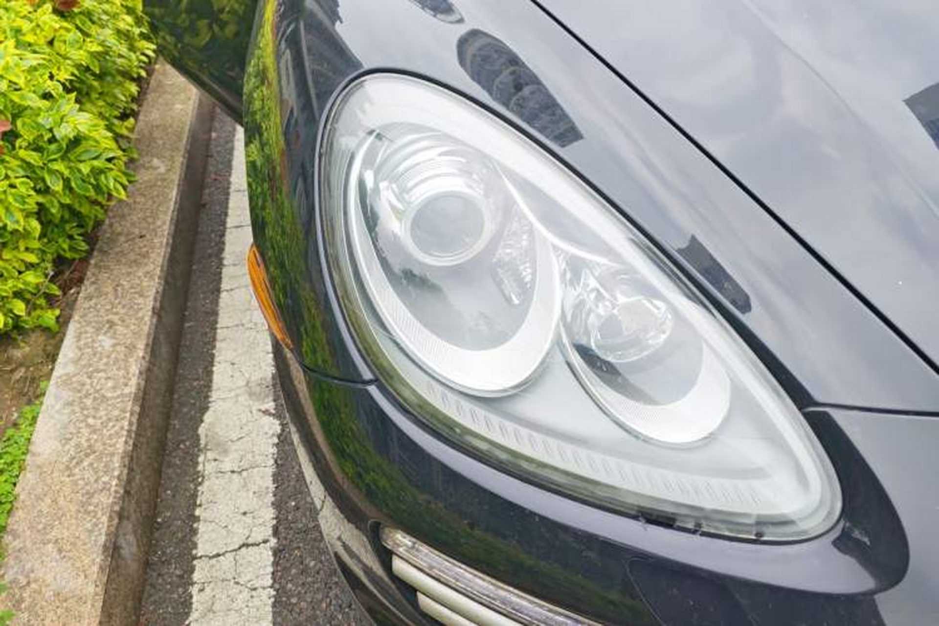 Used Porsche Cayenne  Right Front Headlight