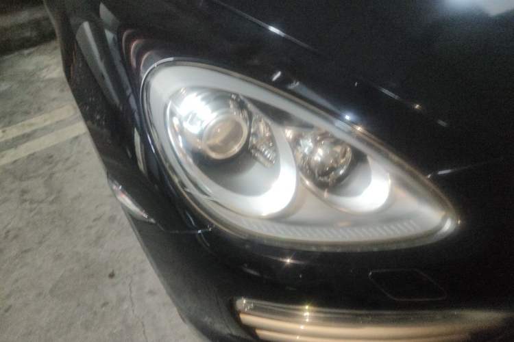 Used Porsche Cayenne  Right Front Headlight