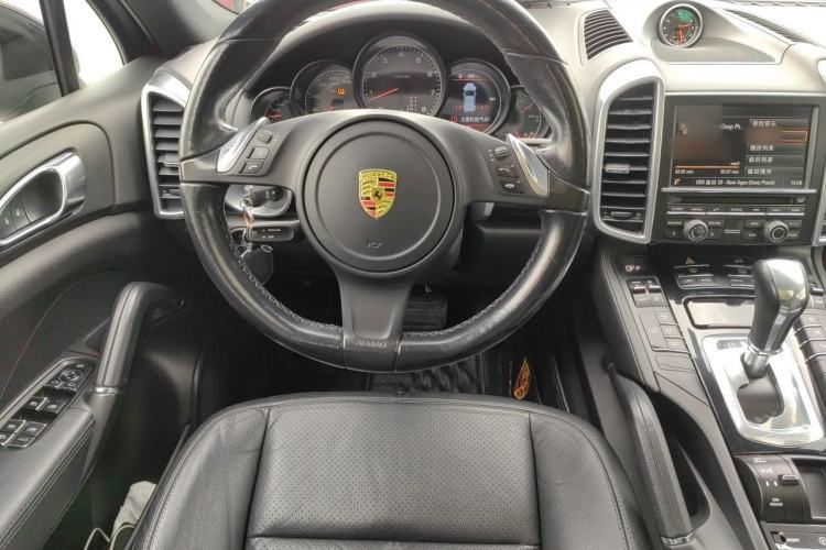 Used Porsche Cayenne  Steering Wheel
