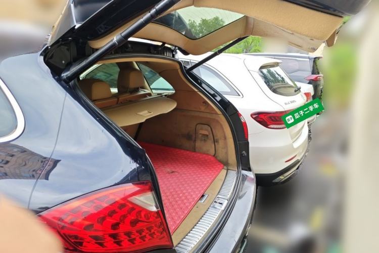 Used Porsche Cayenne 2014 Cayenne Platinum Edition 3.0T Trunk