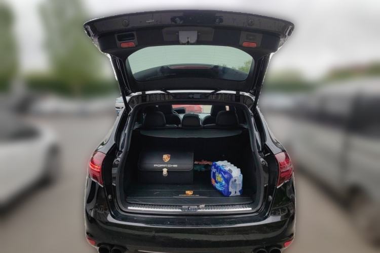 Used Porsche Cayenne  Trunk