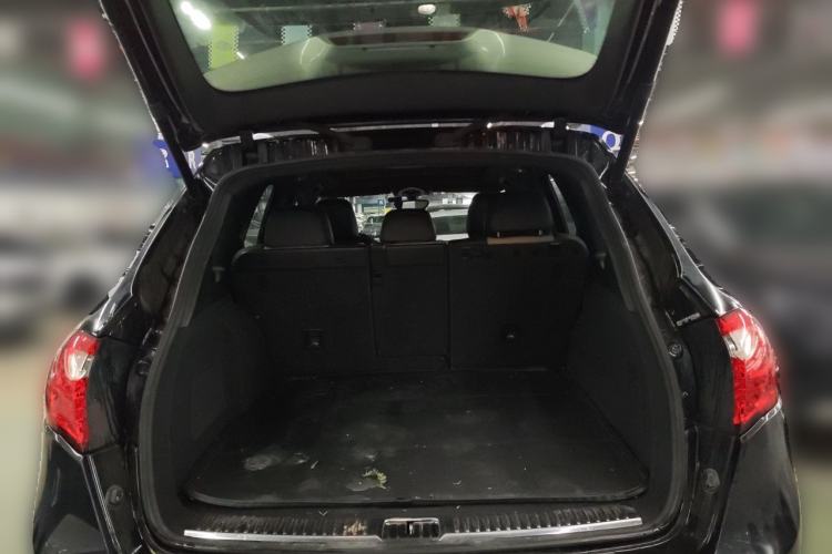 Used Porsche Cayenne 2014 Cayenne Platinum Edition 3.0T Trunk