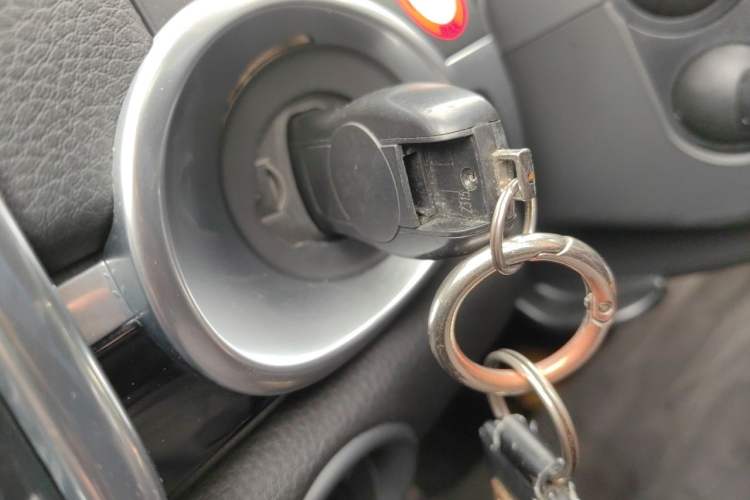 Used Porsche Cayenne  Vehicle Key