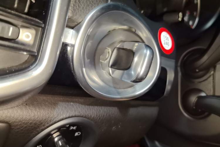 Used Porsche Cayenne  Vehicle Key
