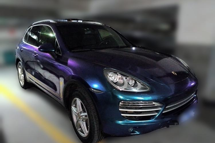 Used Porsche Cayenne 2014 Cayenne Platinum Edition 3.0T Front Right 45 Deg