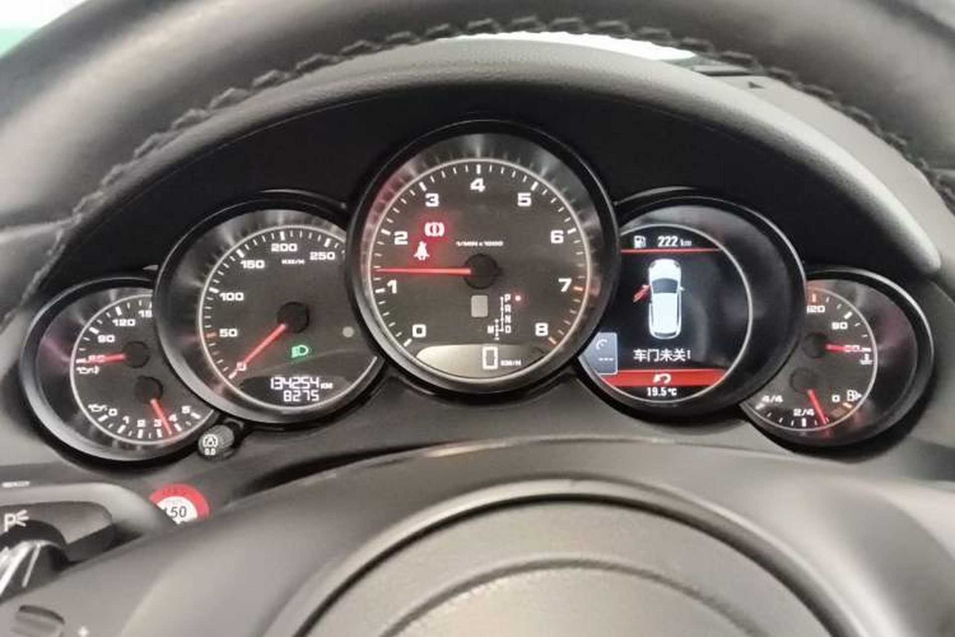 Used Porsche Cayenne 2014 Cayenne Platinum Edition 3.0T Instrument Cluster