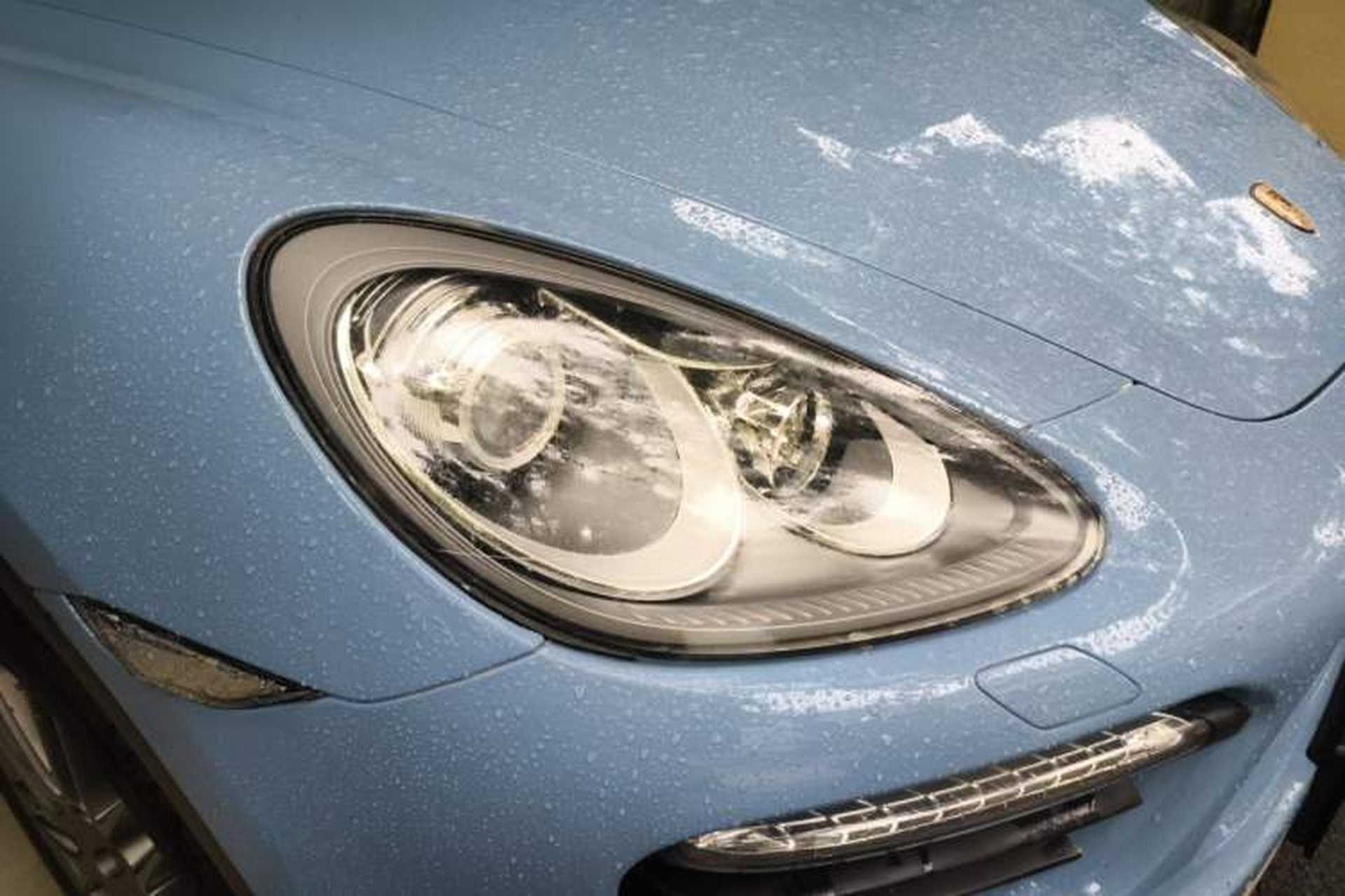 Used Porsche Cayenne 2014 Cayenne Platinum Edition 3.0T Right Front Headlight