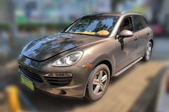 Porsche Cayenne Porsche Cayenne 2014, 3.6-liter, automatic transmission, five seats, gasoline-powered d’occasion