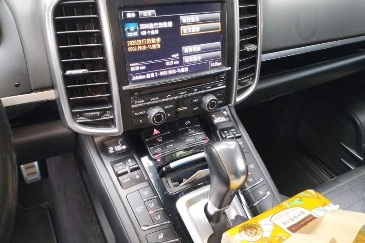 Used Porsche Cayenne 2014 Cayenne Platinum Edition 3.0T Audio And AC Panel