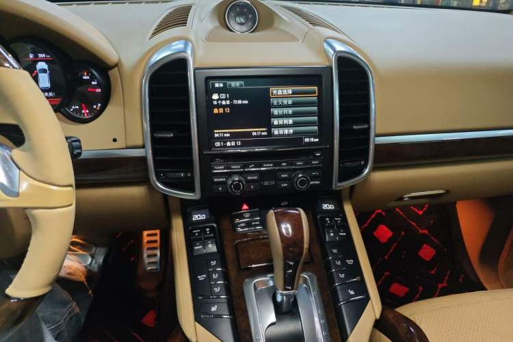 Used Porsche Cayenne 2014 Cayenne Platinum Edition 3.0T Audio And AC Panel