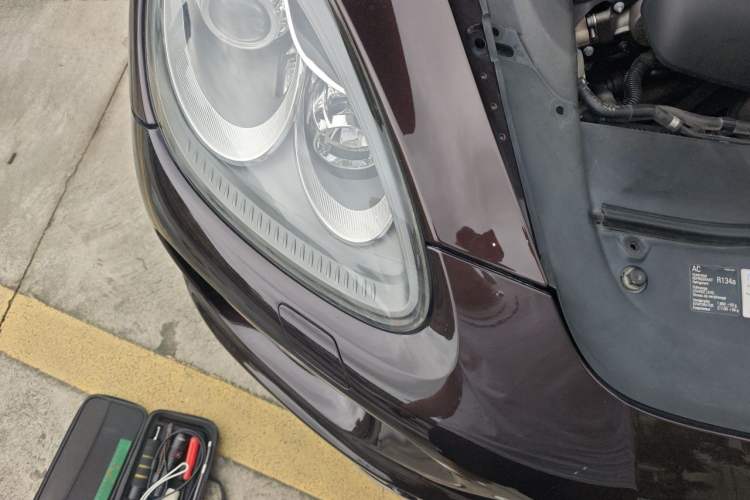 Used Porsche Cayenne 2014 Cayenne Platinum Edition 3.0T Engine Bay Right