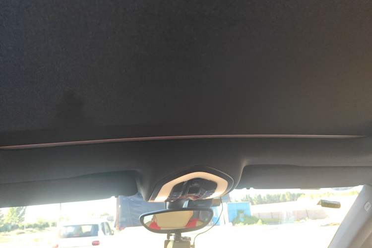 Used Porsche Cayenne 2014 Cayenne Platinum Edition 3.0T Headliner
