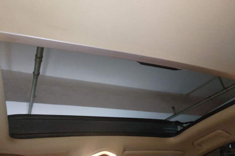 Used Porsche Cayenne 2014 Cayenne Platinum Edition 3.0T Headliner