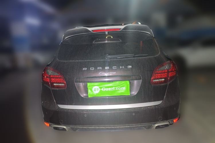 Used Porsche Cayenne 2014 Cayenne Platinum Edition 3.0T Rear