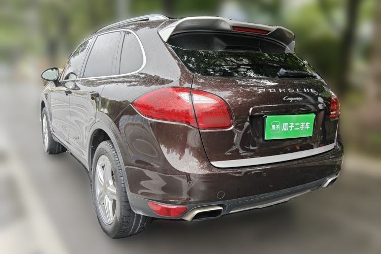 Used Porsche Cayenne 2014 Cayenne Platinum Edition 3.0T Rear Left 45 Deg
