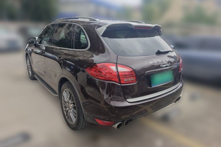 Used Porsche Cayenne 2014 Cayenne Platinum Edition 3.0T Rear Left 45 Deg