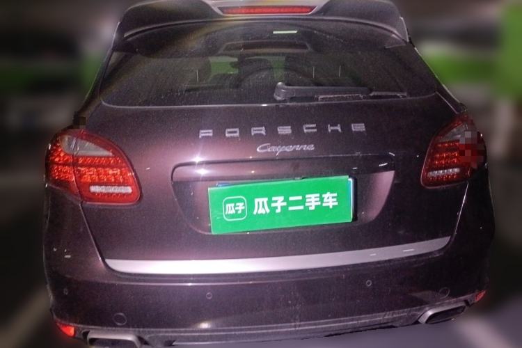 Used Porsche Cayenne 2014 Cayenne Platinum Edition 3.0T Rear