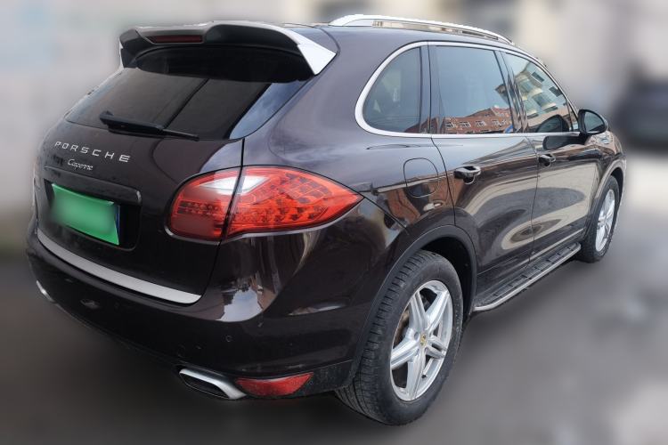 Used Porsche Cayenne 2014 Cayenne Platinum Edition 3.0T Rear Right 45 Deg
