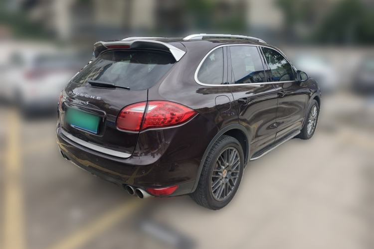 Used Porsche Cayenne 2014 Cayenne Platinum Edition 3.0T Rear Right 45 Deg